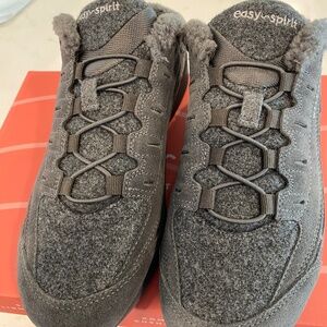 Easy Spirit Romy Size 9 Walking shoe